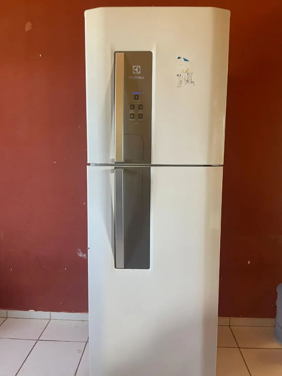 Geladeira a venda electrolux Fucionando Perfeitamente 