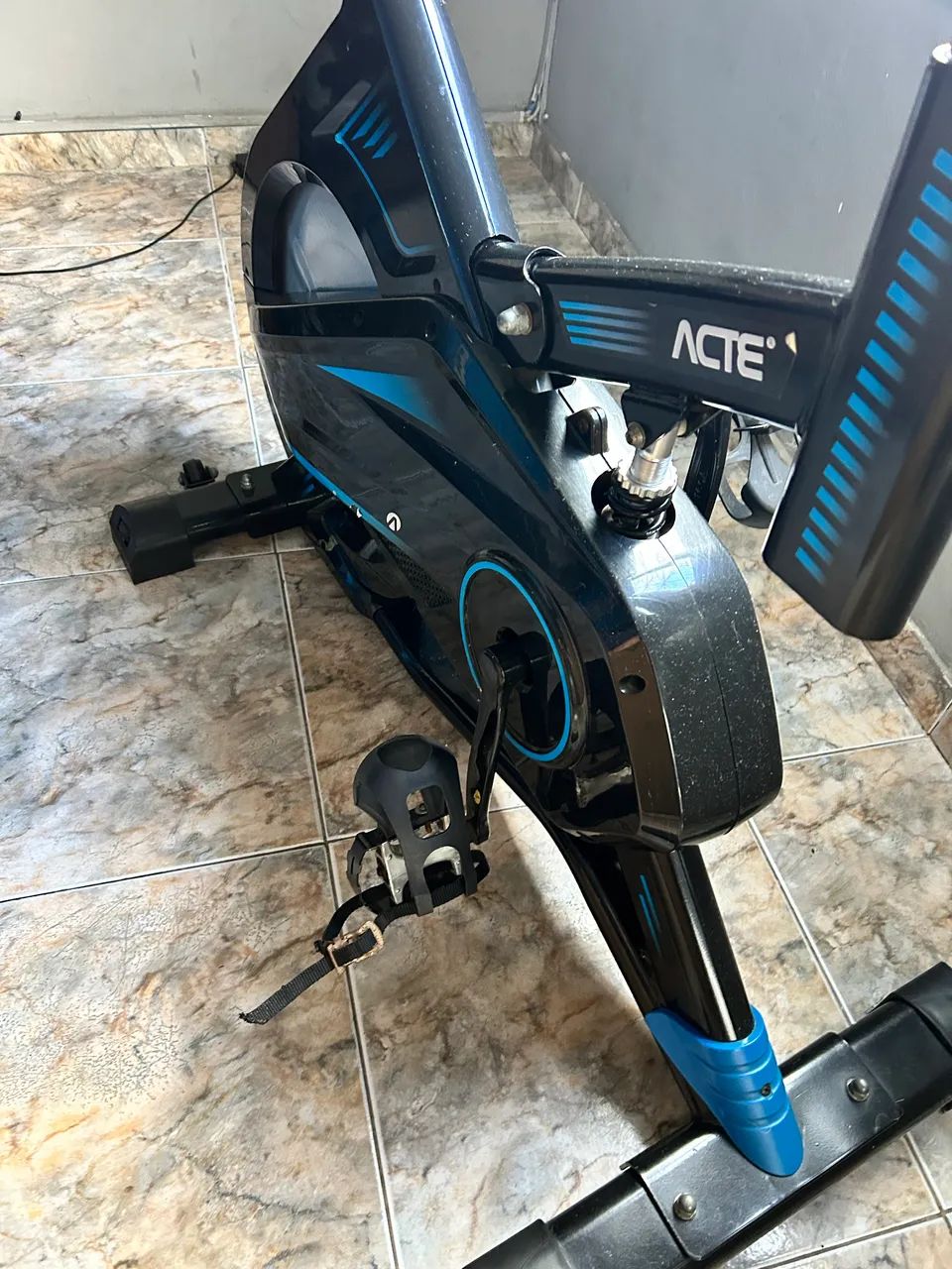 Bicicleta ergométrica  - Foto 4