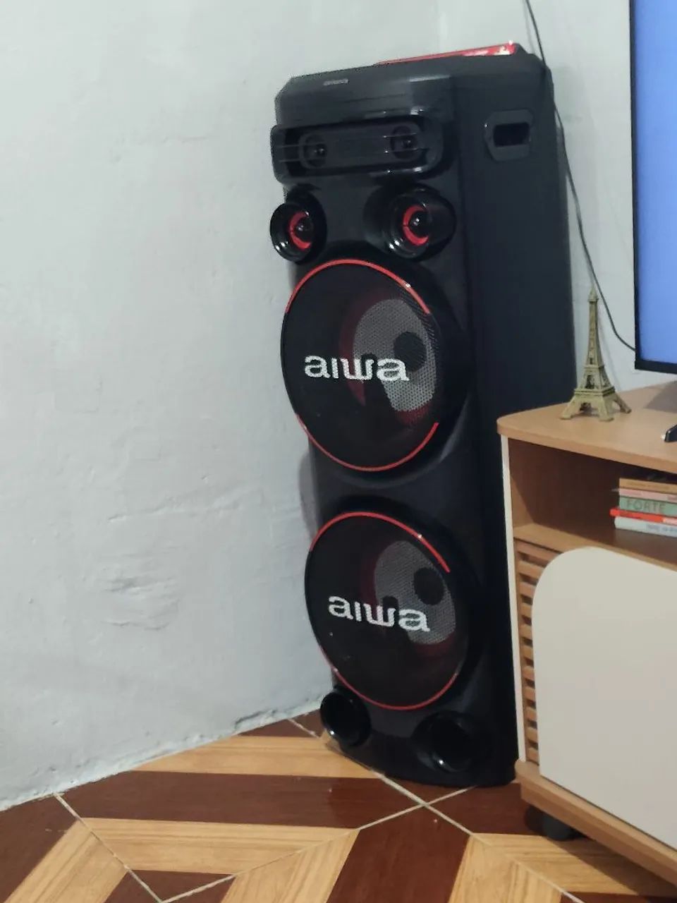 Vendo som novo