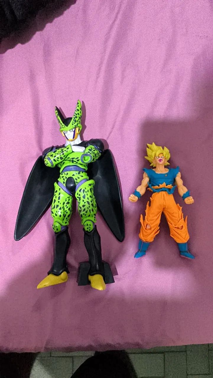 Goku super Sayajin + Cell Dragon Ball Z  - Foto 2