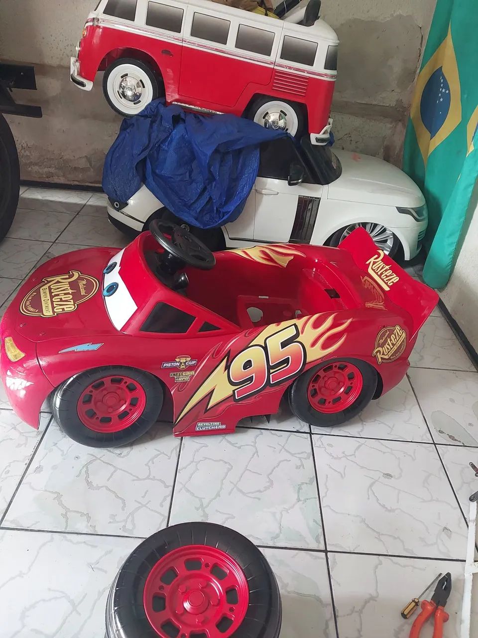 CARRINHO ELÉTRICO MCQUEEN 12V - Foto 3