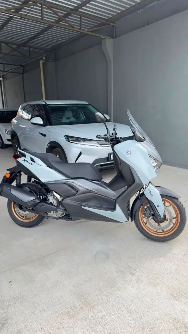Yamaha Xmax 300