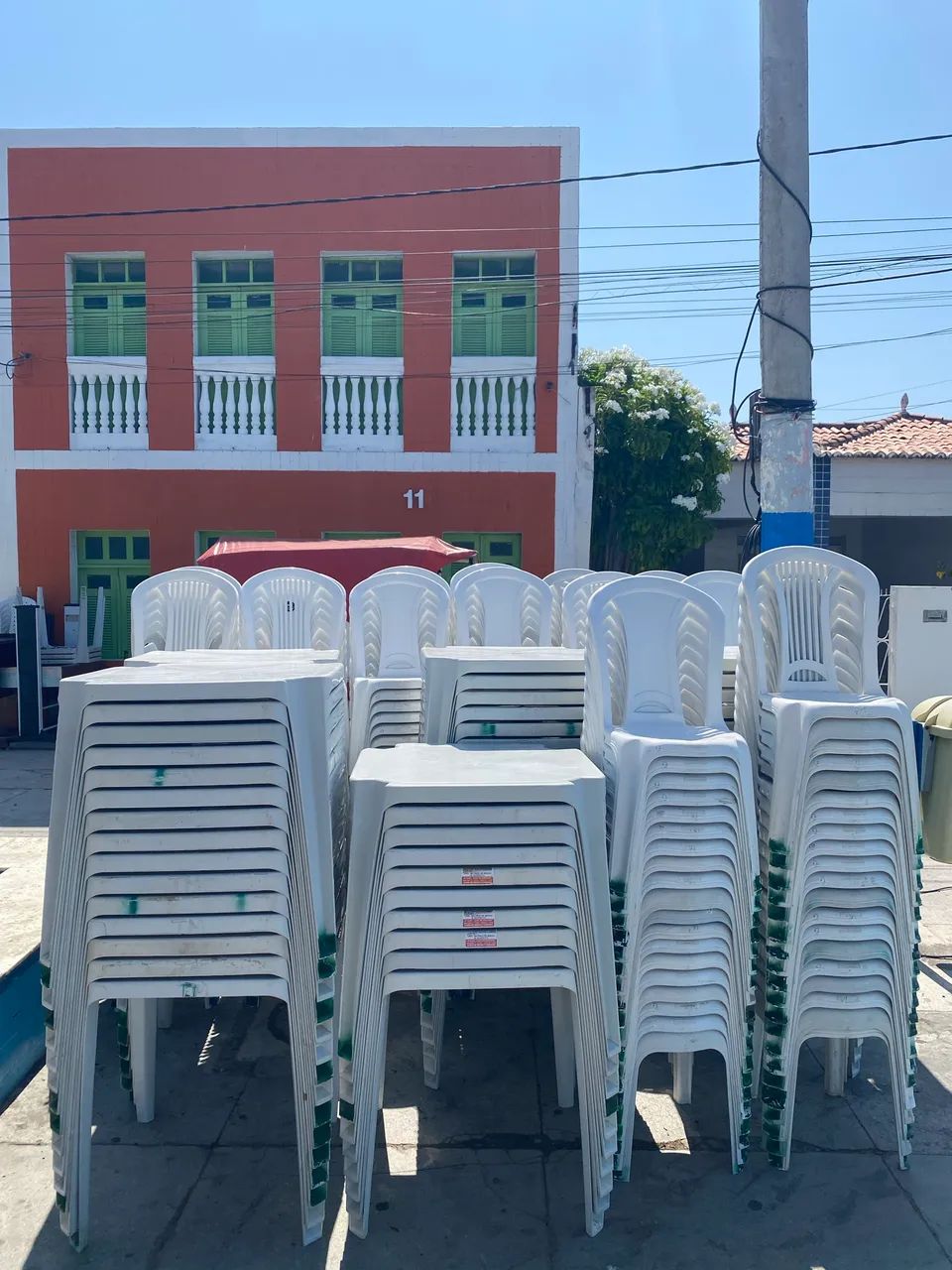 Locação de mesas e cadeiras  - Foto 5