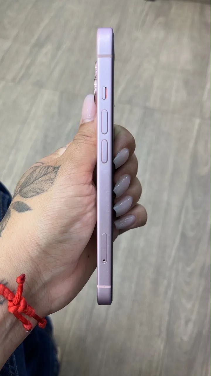 IPHONE 15 - Foto 4