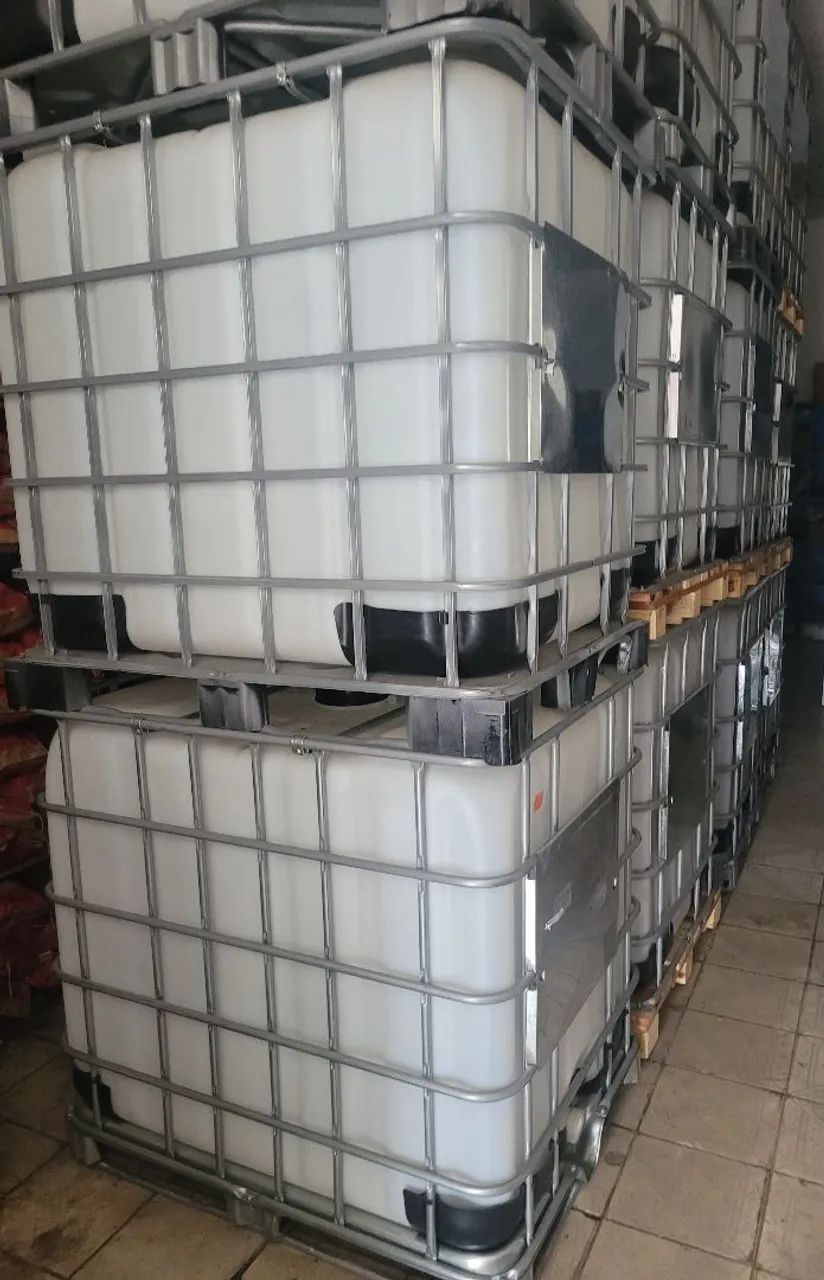 Bombonas 1000 litros novas com grade  - Foto 2