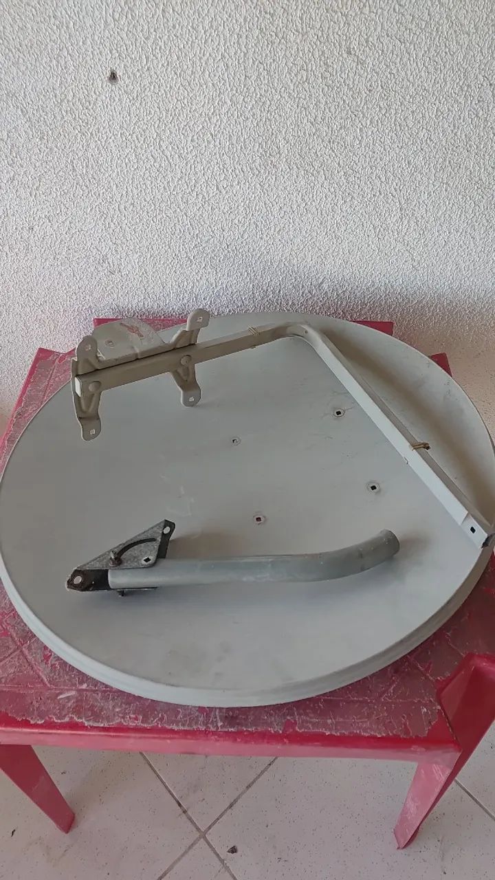 Antena da sky usada com base