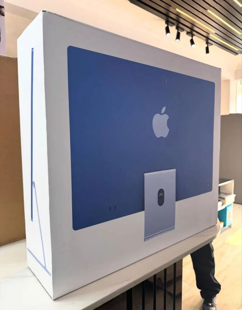iMac M4 apple 24.4? 256 SSD 16GB Ram (azul)Lacrado - Monitores