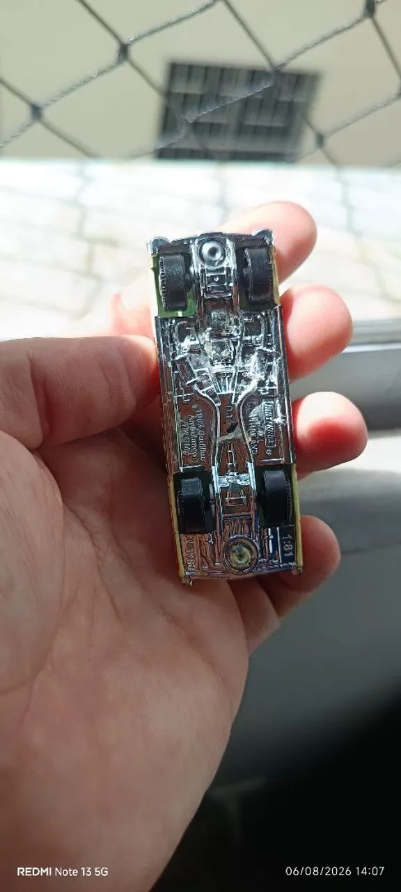 Cadillac ambulância Matchbox Hot-wheels  - Foto 5