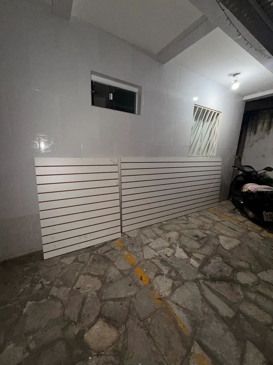 Móveis para loja de celular 