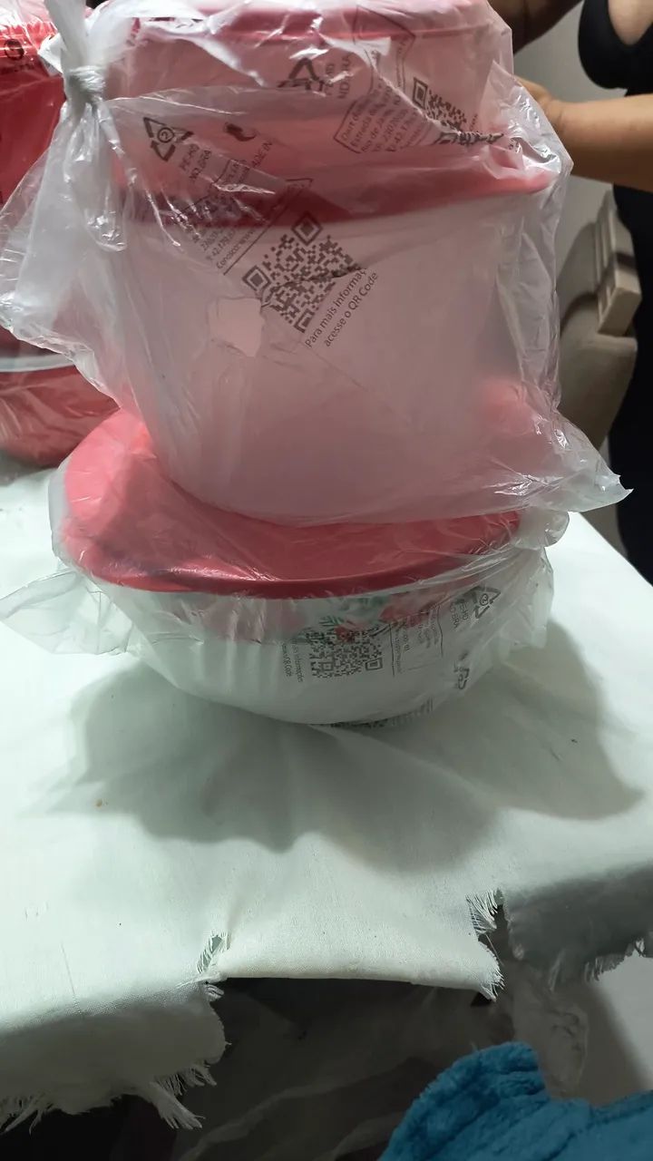 Tupperware de vários valores - Foto 4