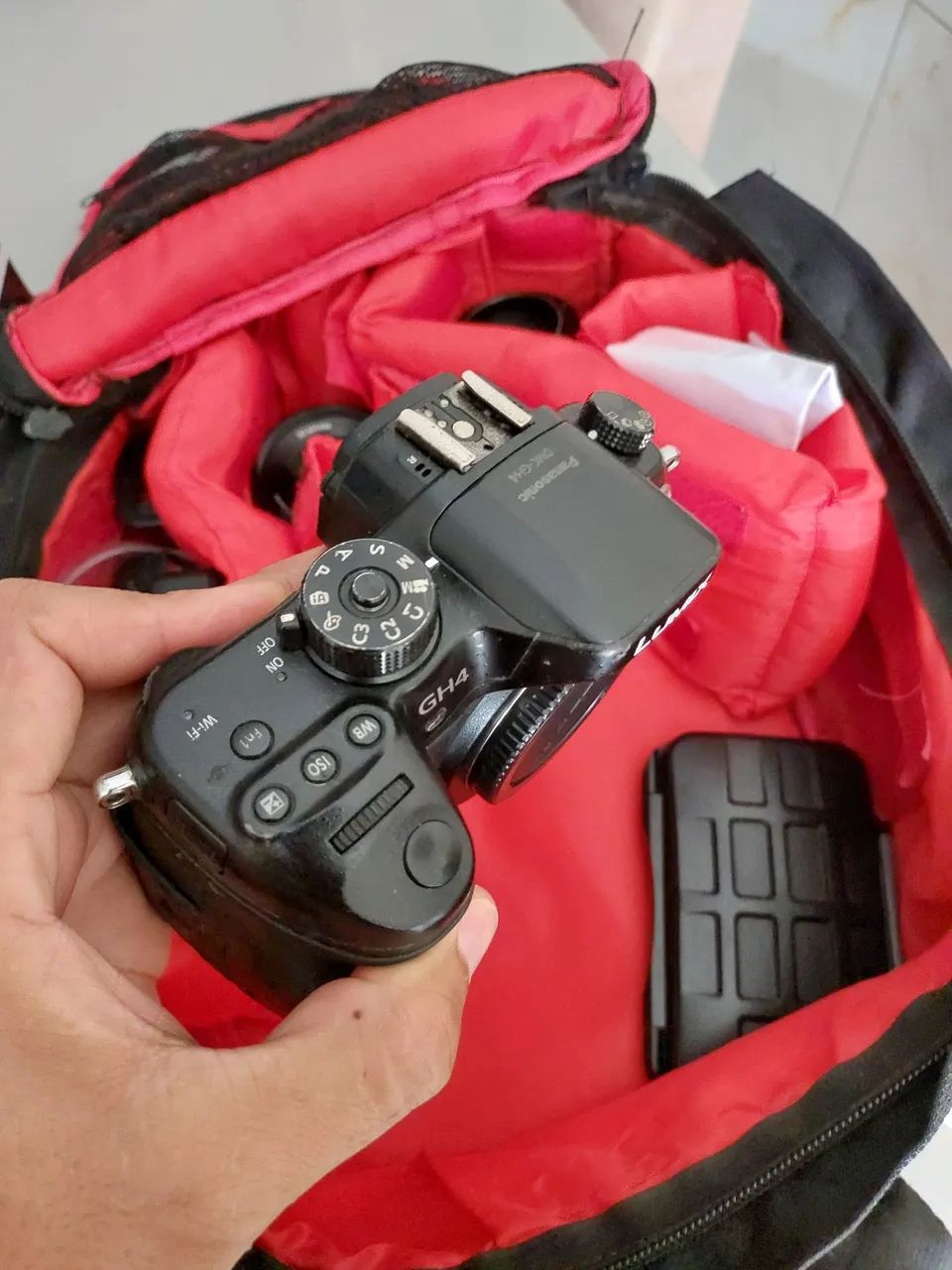 Lumix GH4 Kit Profissional Leia o anúncio  - Foto 3