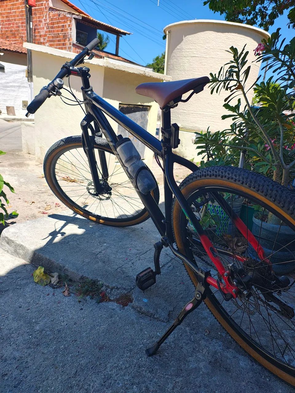 Bicicleta Queen Semi nova  - Foto 3