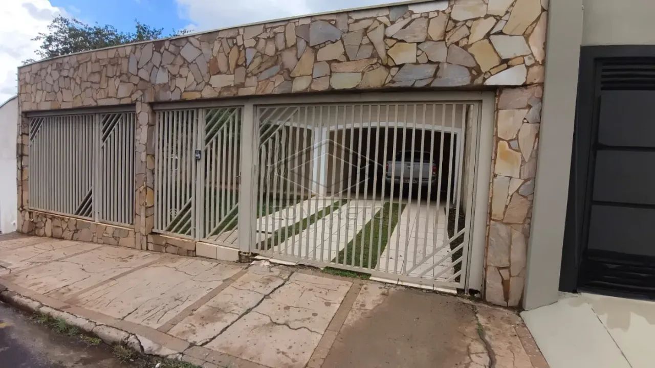 CASA PROXIMA A UNIFAC