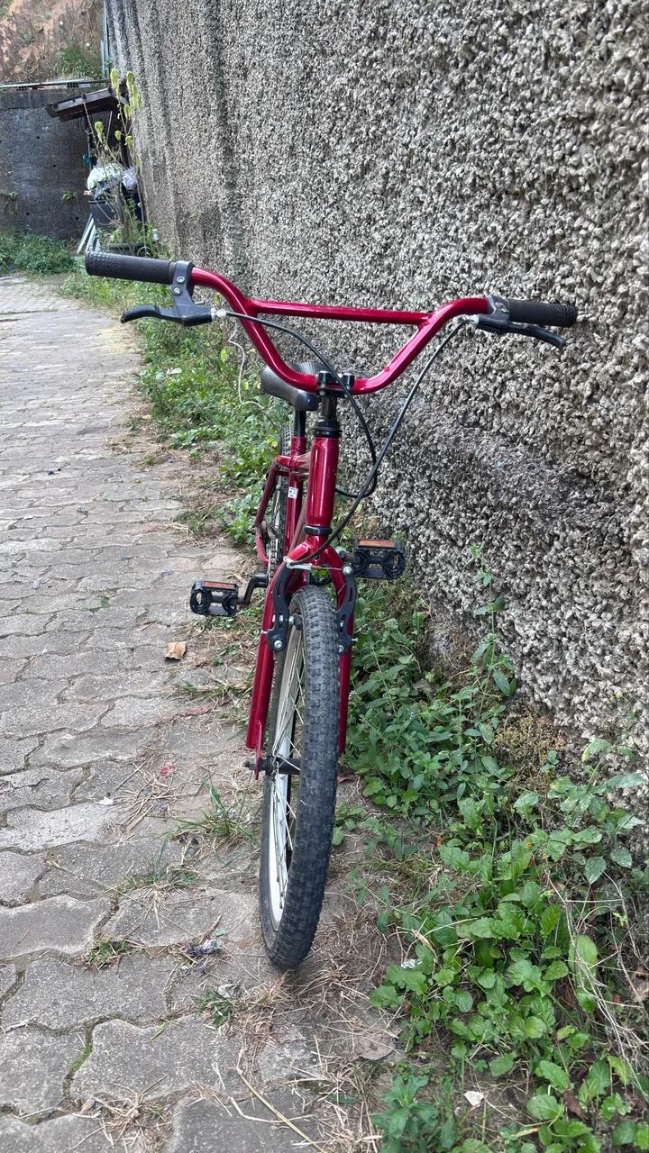 Vendo um bicicleta pouco usada - Foto 4