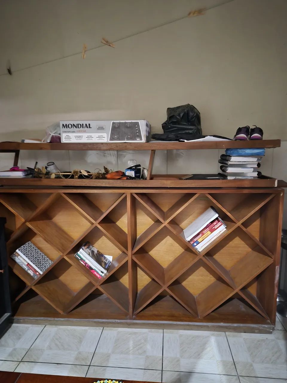 ADEGA DE VINHOS
