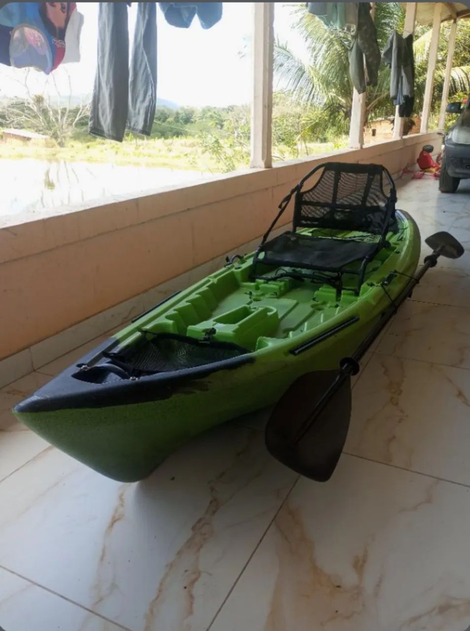 ? Caiaque Verde em Ótimo Estado - Pronto para Usar