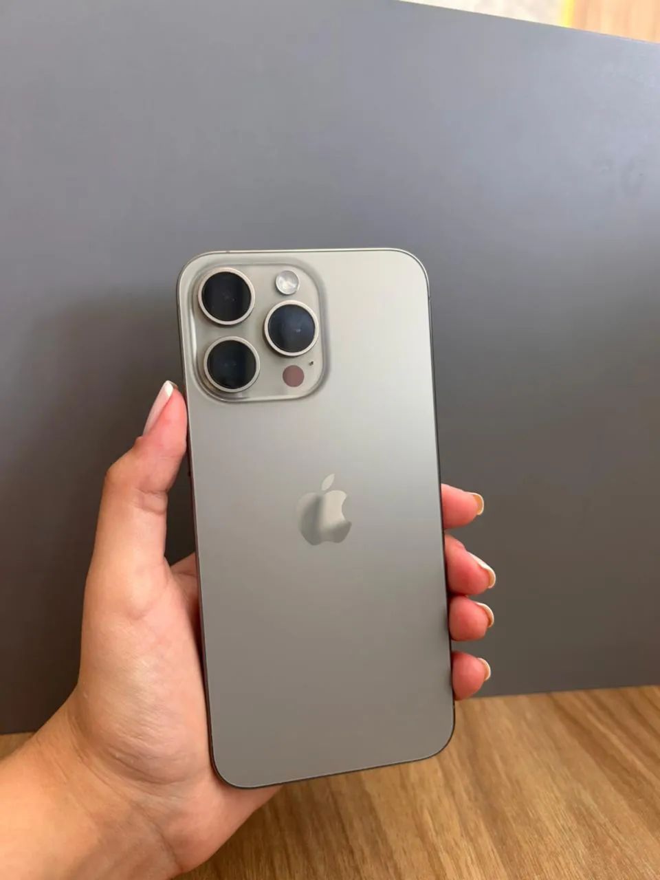 iphone 15 Pro Max - Foto 2