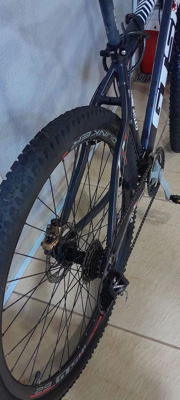 Bicicleta GTSM1  - Foto 3
