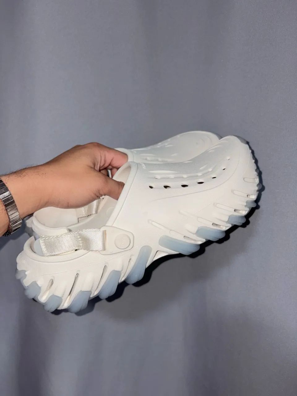 CROCS NUNCA USADA 