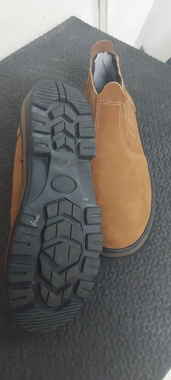 Bota masculina - Foto 2