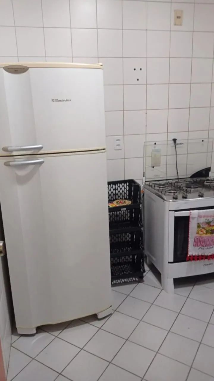 APARTAMENTO INTEIRAMENTE MOBILIADO