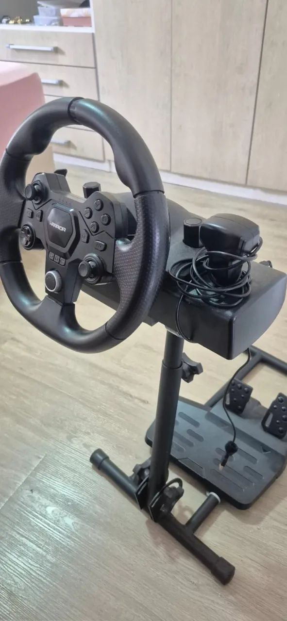 Volante gamer com pedal e suporte - Foto 2