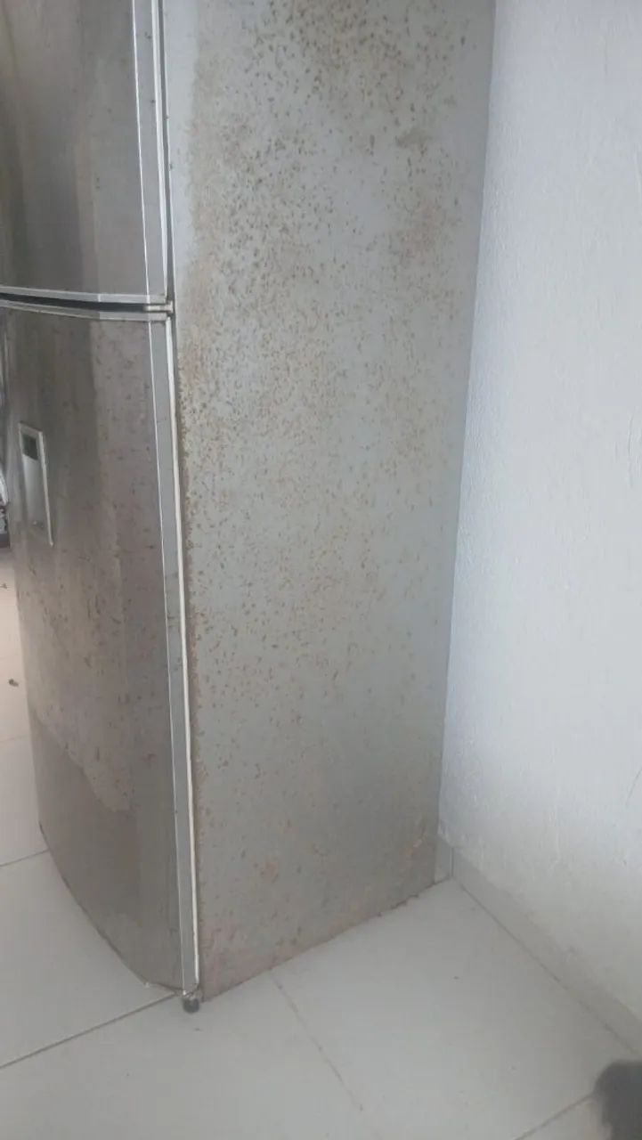Adesivo e reparos em geladeiras e fogões 