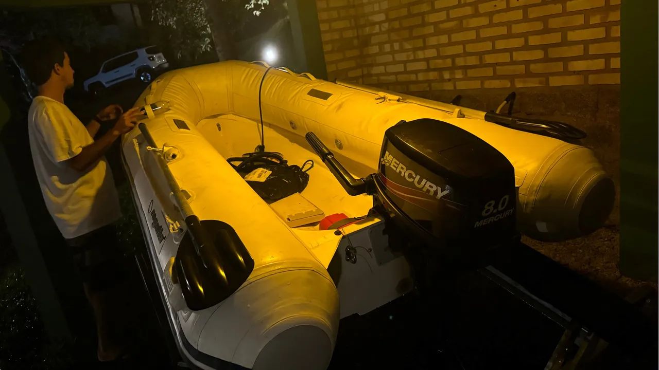 Bote em excelente estado com carreta rodoviaria nova - Foto 5
