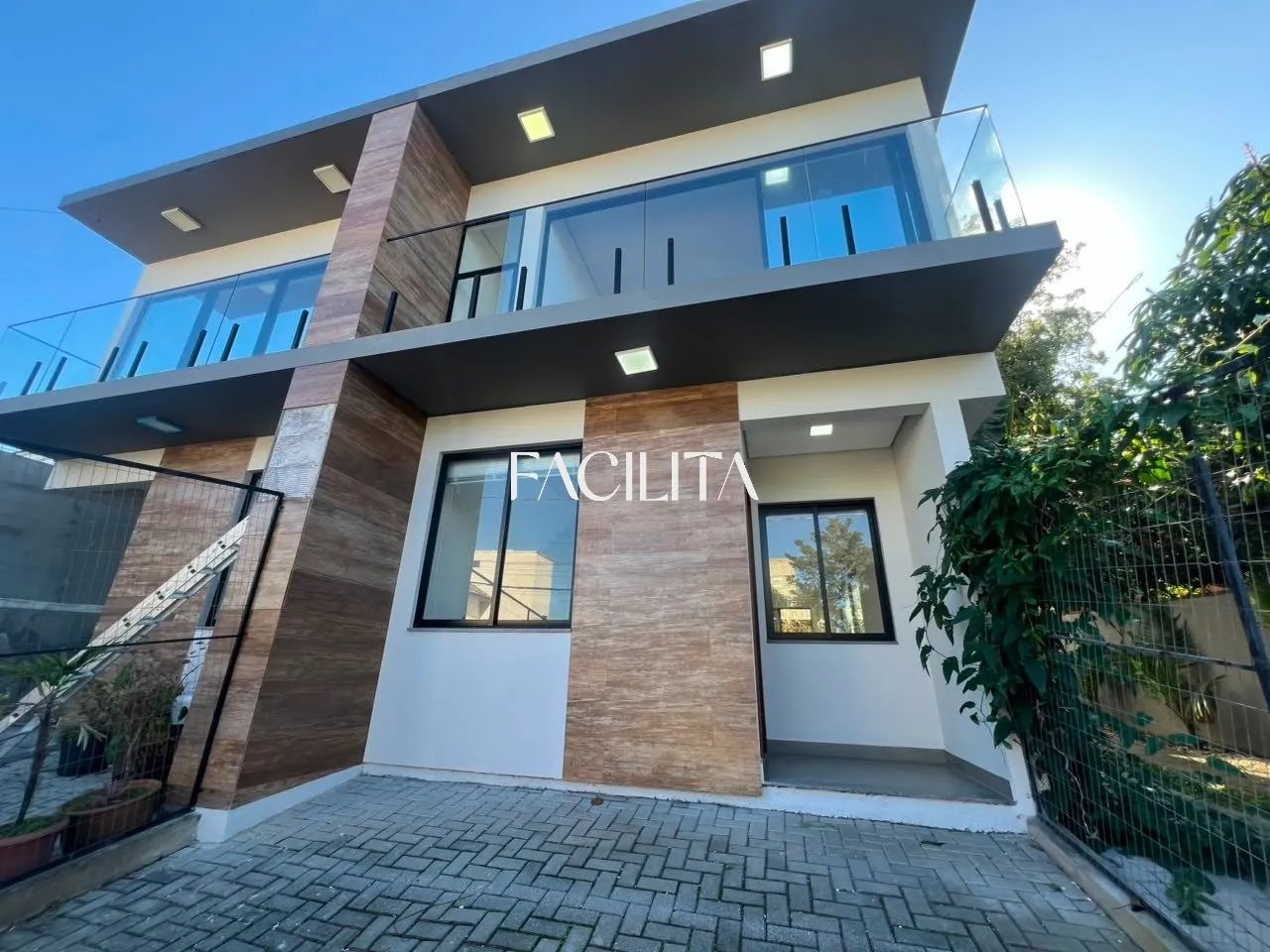 Casa com 2 suítes no bairro Rio Tavares, Florianópolis