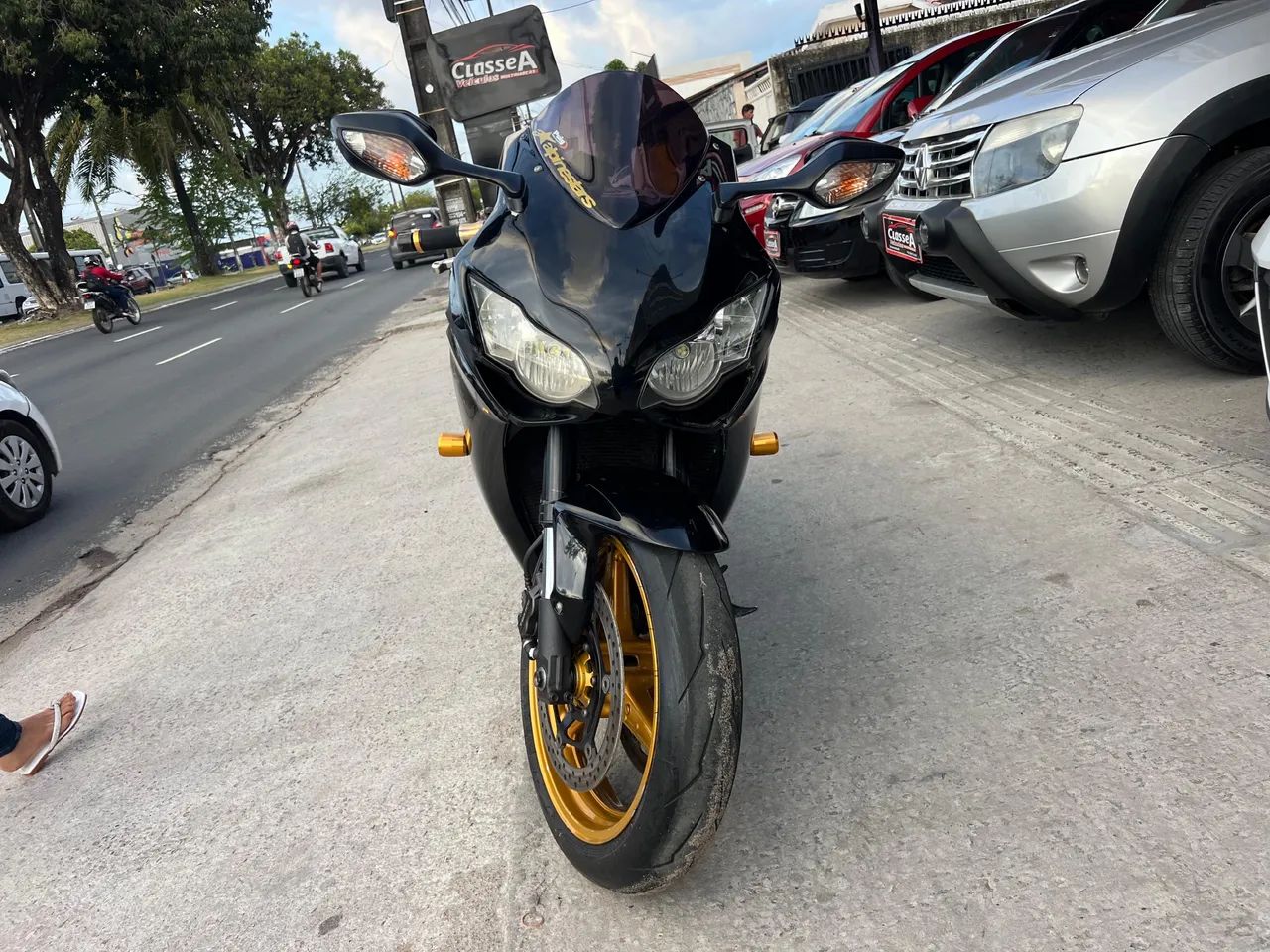 CBR 1.000 RR FIREBLADE SUPER CONSERVADA  - Foto 3