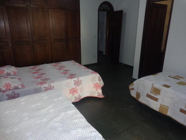 Casa c/ 5 quartos sendo 2 suítes , Churrasqueira e 3 vagas de garagem - Foto 9