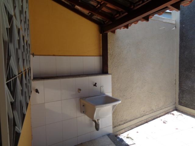 Alugo ótima casa no centro de Japeri - Foto 20