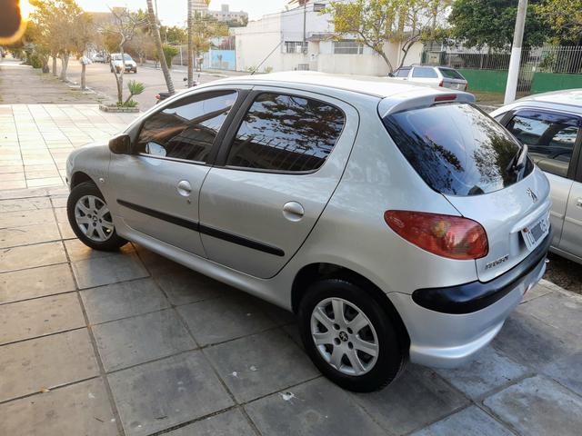 Peugeot 206 Pres 1.4 8 válvulas flex!! Completo ótimo estado!! - Foto 15