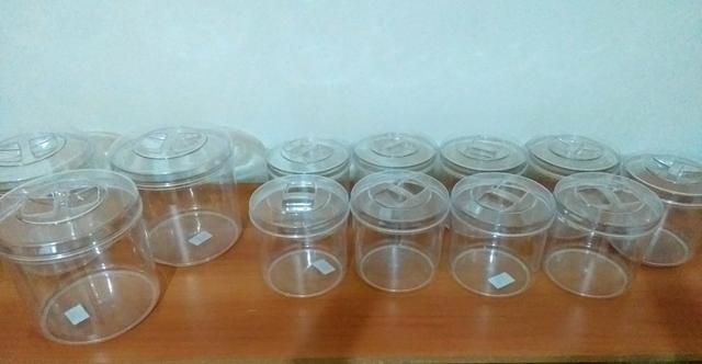 Kit 15 potes em acrílico de 2.5 litros