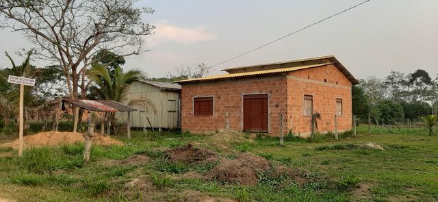Casa recém construída medindo 8x10 no polo benfica