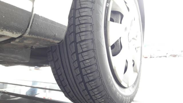 Onix LT 1.4 2015 Completo + Mylink, oportunidade! - Foto 8
