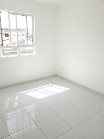 Apartamento localizado no Bairro das indústrias - Contendo 02 quartos sendo 01 suíte - Foto 5