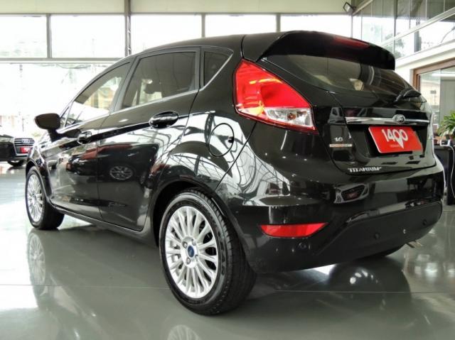 Ford Fiesta 1.6 TITANIUM HATCH 16V POWERSHIFT 4P - Foto 4