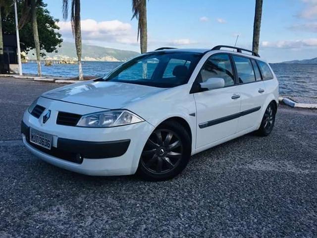 Megane Grand Tour Dynam Hi-Flex 1.6 16v ano 2013 - Foto 3