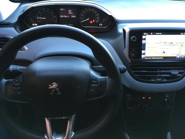 Peugeot 208 Active 2015 - Foto 9