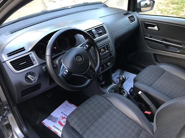 Volkswagen Fox Comfortline 1.0 (Flex) - Foto 8