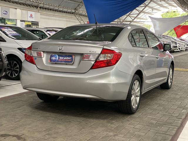 Civic LXS 1.8 - Foto 3