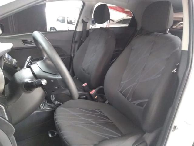 HYUNDAI HB20 1.0M COMFOR - Foto 9