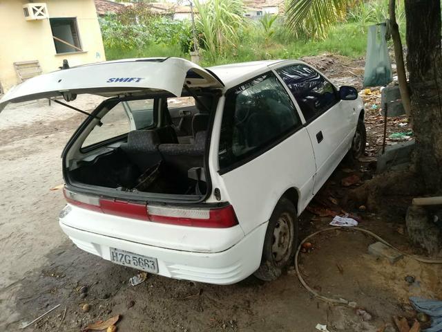 Suzuki Swift - Foto 5