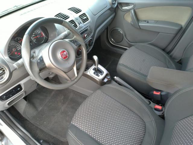 FIAT GRAND SIENA ESSENCE DUAL 1.6 FLEX 2013 com Teto Solar - Foto 10