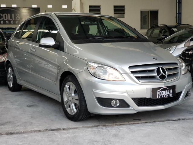 Mercedes B170 com 66 mil km rodados Raridade vendo troco e financio R$ 33.900,00
