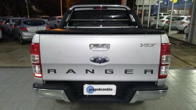Ford Ranger XLT 3.2 4x4 - Foto 4