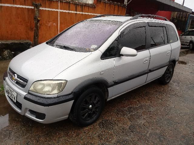 Vendo ou troco zafira cd 2001 2002 - Foto 11