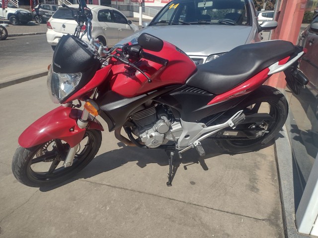 CB 300