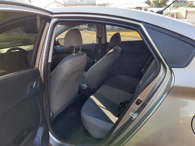 VENDE SE HB 20 SEDAN CONFORT 1.0